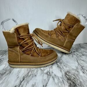 Ugg Women Leather Suede Sheepskin Lodge Short Lace Up Boots Size 6 Chestnut
